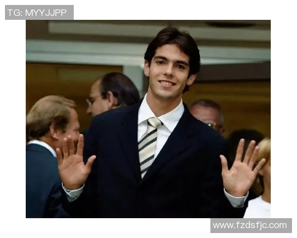 卡卡足球明星的辉煌历程与对世界足球的深远影响解析 卡卡足球明星的辉煌历程与对世界足球的深远影响解析