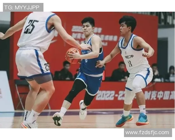 深圳篮球队与上海篮球队的耐力较量赛后分析与总结